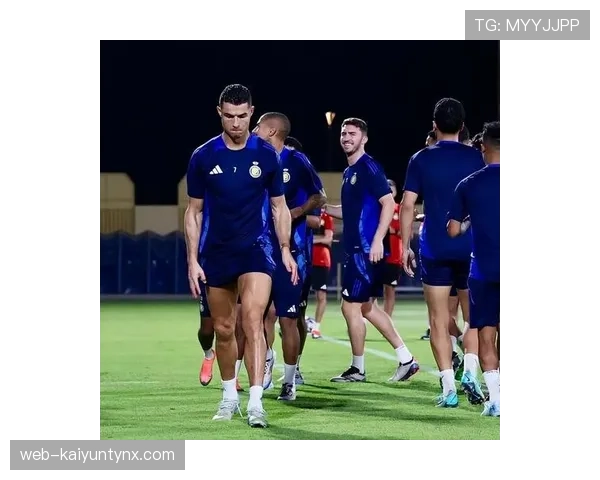 C罗与莱万终结效率分化：转化率差异与射门集中度解析